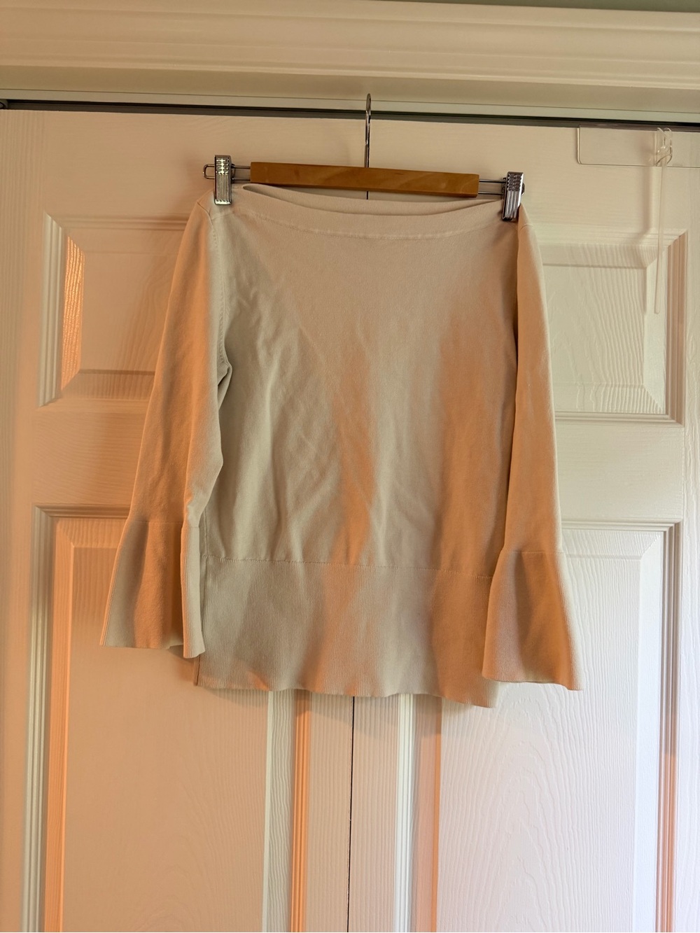 Ann Taylor Cream Bell-Sleeve Long Sleeve Top